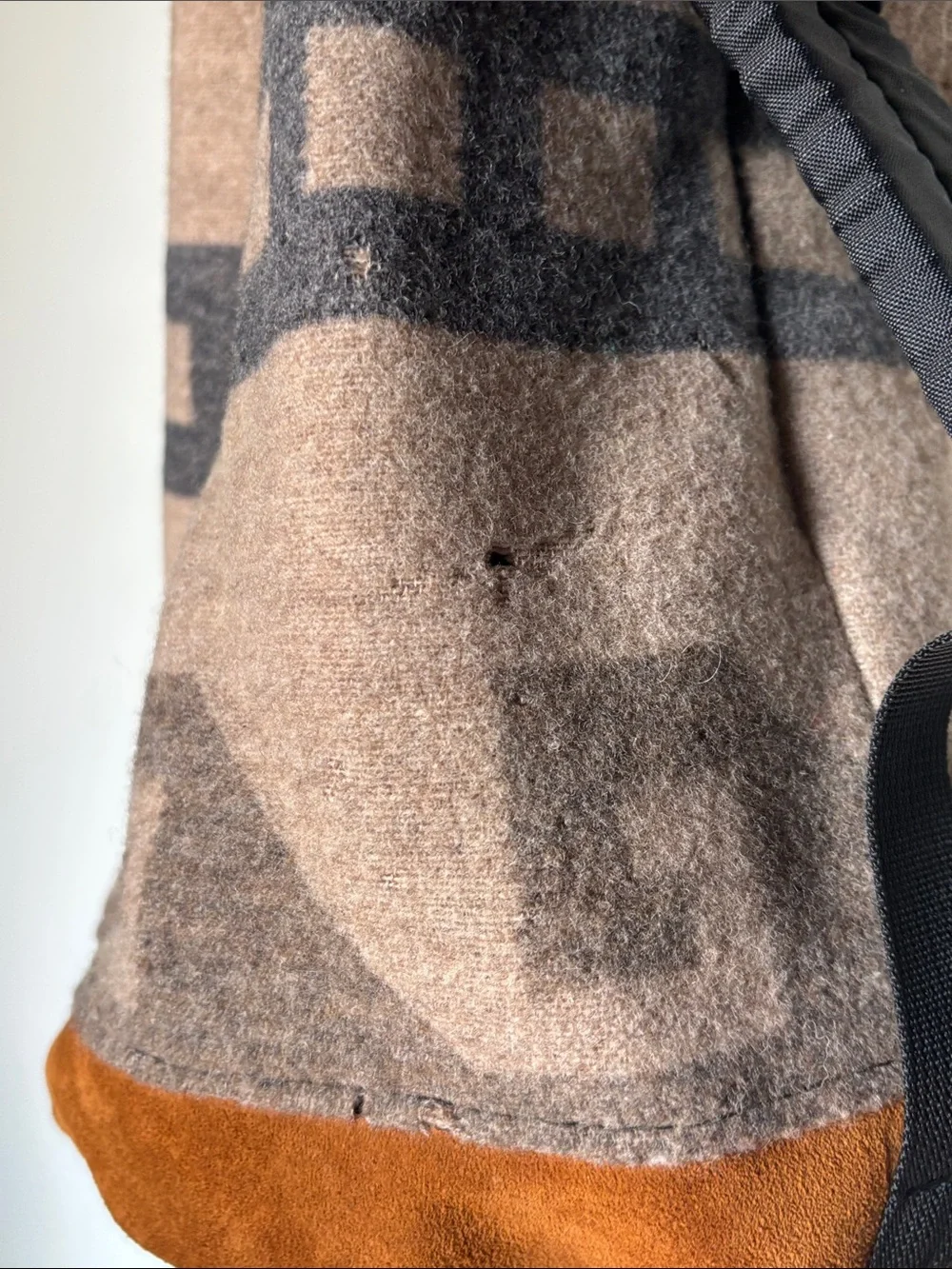 Vintage Pendleton Tan and Brown Patterned Wool Drawstring Bucket Bag